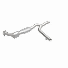 Load image into Gallery viewer, MagnaFlow Exhaust Products 49622 OEM Grade Direct-Fit Catalytic Converter for Select Ford F-150, Ford F-150 Heritage
