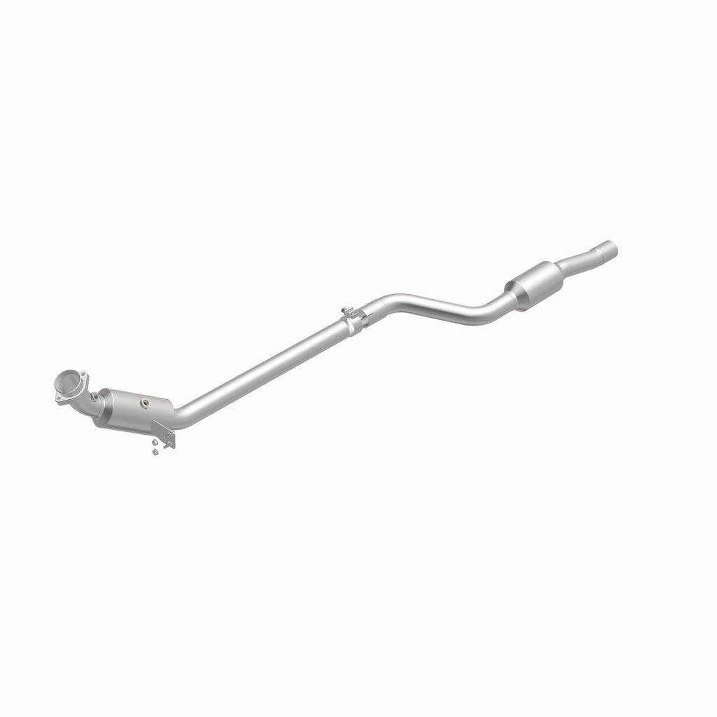 MagnaFlow Exhaust Products 21-564 OEM Grade Direct-Fit Catalytic Converter for Select Mercedes-Benz CLS550, Mercedes-Benz E550