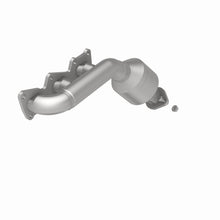 Load image into Gallery viewer, MagnaFlow Exhaust Products 51072 OEM Grade Manifold Catalytic Converter for Select Kia Borrego