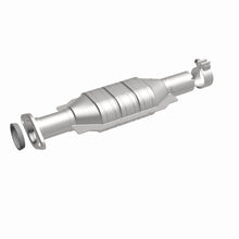 Load image into Gallery viewer, MagnaFlow Exhaust Products 51518 OEM Grade Direct-Fit Catalytic Converter for Select Ford Escape, Mercury Mariner