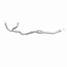 Load image into Gallery viewer, MagnaFlow Exhaust Products 23751 HM Grade Direct-Fit Catalytic Converter for Select Toyota Sienna