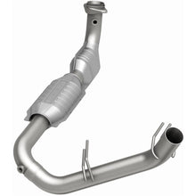 Load image into Gallery viewer, MagnaFlow Exhaust Products 447129 California CARB Direct-Fit Catalytic Converter for Select Ford Expedition, Ford F-150, Ford F-250, Lincoln Navigator