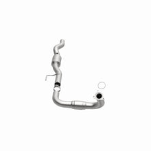 Load image into Gallery viewer, MagnaFlow Exhaust Products 93465 HM Grade Direct-Fit Catalytic Converter for Select Chevrolet Avalanche 2500, Chevrolet Suburban 2500, GMC Yukon XL