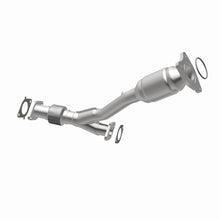 Load image into Gallery viewer, MagnaFlow Exhaust Products 24209 HM Grade Direct-Fit Catalytic Converter for Select Chevrolet Malibu, Pontiac G6