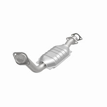 Load image into Gallery viewer, MagnaFlow Exhaust Products 93385 Standard Grade Direct-Fit Catalytic Converter for Select Ford Crown Victoria, Lincoln Town Car, Mercury Grand Marquis