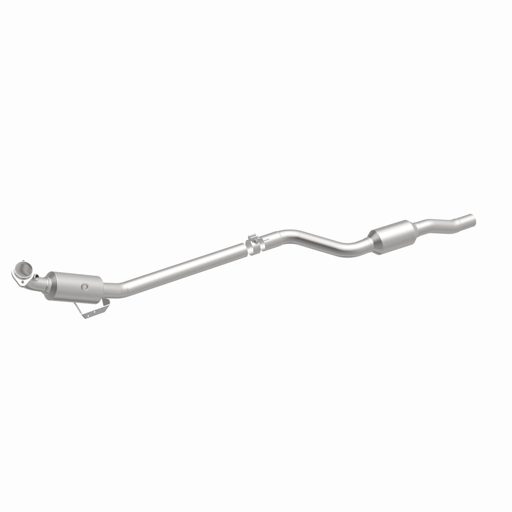 MagnaFlow Exhaust Products 21-440 OEM Grade Direct-Fit Catalytic Converter for Select Mercedes-Benz GLK350