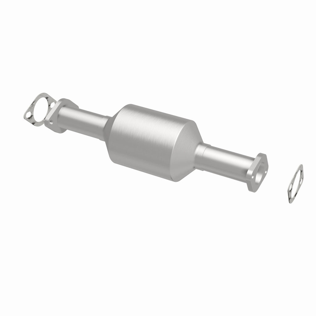 MagnaFlow Exhaust Products 51560 OEM Grade Direct-Fit Catalytic Converter for Select Mitsubishi Montero Sport