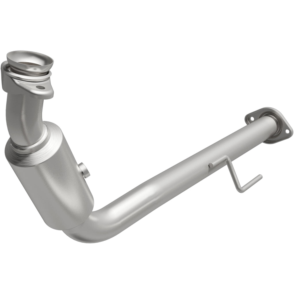 MagnaFlow Exhaust Products 49691 OEM Grade Direct-Fit Catalytic Converter for Select Jeep Wrangler