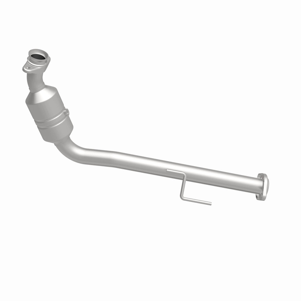 MagnaFlow Exhaust Products 49691 OEM Grade Direct-Fit Catalytic Converter for Select Jeep Wrangler
