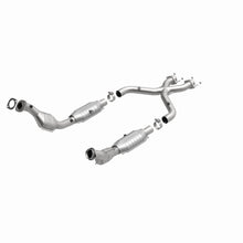 Load image into Gallery viewer, MagnaFlow Exhaust Products 441114 California CARB Direct-Fit Catalytic Converter for Select Ford Mustang
