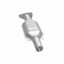 Load image into Gallery viewer, MagnaFlow Exhaust Products 3322447 California CARB Direct-Fit Catalytic Converter for Select Buick Electra, Buick LeSabre, Buick Riviera, Cadillac Brougham, Cadillac Commercial Chassis, Cadillac DeVille, Cadillac Eldorado, Cadillac Fleetwood, Cadillac