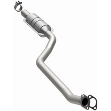 Load image into Gallery viewer, MagnaFlow Exhaust Products 51375 OEM Grade Direct-Fit Catalytic Converter for Select BMW 525i, BMW 525xi, BMW 528i, BMW 528i xDrive, BMW 528xi, BMW 530i, BMW 530xi