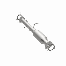 Load image into Gallery viewer, MagnaFlow Exhaust Products 23462 HM Grade Direct-Fit Catalytic Converter for Select Chevrolet S10, GMC Sonoma, Isuzu Hombre
