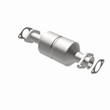 Load image into Gallery viewer, MagnaFlow Exhaust Products 3391242 California CARB Direct-Fit Catalytic Converter for Select Dodge Raider, Dodge Ram 50, Mitsubishi Mighty Max, Mitsubishi Montero