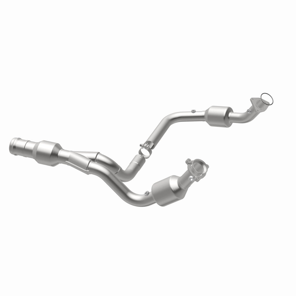 MagnaFlow Exhaust Products 52616 OEM Grade Direct-Fit Catalytic Converter for Select Cadillac Escalade, Cadillac Escalade ESV, Cadillac Escalade EXT, Chevrolet Silverado 1500, GMC Sierra 1500, GMC Yukon, GMC Yukon XL