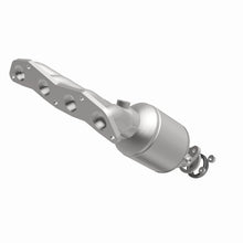 Load image into Gallery viewer, MagnaFlow Exhaust Products 51595 OEM Grade Manifold Catalytic Converter for Select Honda Civic