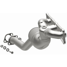 Load image into Gallery viewer, MagnaFlow Exhaust Products 5631762 California CARB Manifold Catalytic Converter for Select BMW 128i, BMW 328i, BMW 328i xDrive, BMW 328xi