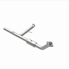 Load image into Gallery viewer, MagnaFlow Exhaust Products 4651410 California CARB Direct-Fit Catalytic Converter for Select Ford F-150