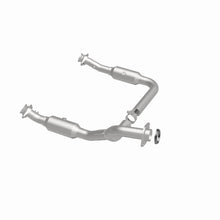 Load image into Gallery viewer, MagnaFlow Exhaust Products 49672 OEM Grade Direct-Fit Catalytic Converter for Select Ford Explorer, Ford Explorer Sport Trac, Mercury Mountaineer