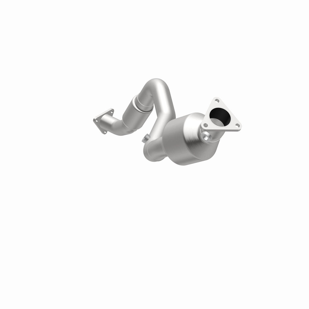 MagnaFlow Exhaust Products 5481943 California CARB Direct-Fit Catalytic Converter for Select Audi Q7, Volkswagen Touareg