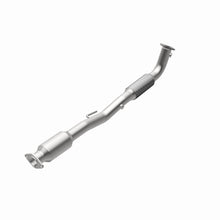 Load image into Gallery viewer, MagnaFlow Exhaust Products 5571988 California CARB Direct-Fit Catalytic Converter for Select Toyota Camry