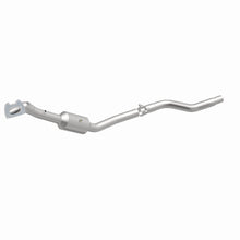 Load image into Gallery viewer, MagnaFlow Exhaust Products 6561141 California CARB Direct-Fit Catalytic Converter for Select Chrysler 300, Dodge Challenger, Dodge Charger