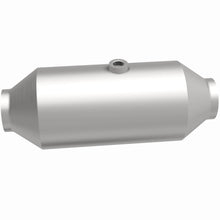Load image into Gallery viewer, MagnaFlow Exhaust Products 51366 OEM Grade Universal Catalytic Converter for Select Cadillac Escalade, Cadillac Escalade ESV, Chevrolet Silverado 1500, Chevrolet Silverado LTD, Chevrolet Suburban, Chevrolet Tahoe, Ford E-250, Ford E-350 Super Duty, Ford