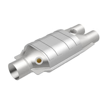 Load image into Gallery viewer, MagnaFlow Exhaust Products 99067HM HM Grade Universal Catalytic Converter for Select Dodge B1500, Dodge B2500, Dodge B3500, Dodge Ram Van, Dodge Ram Van, Dodge Ram Van