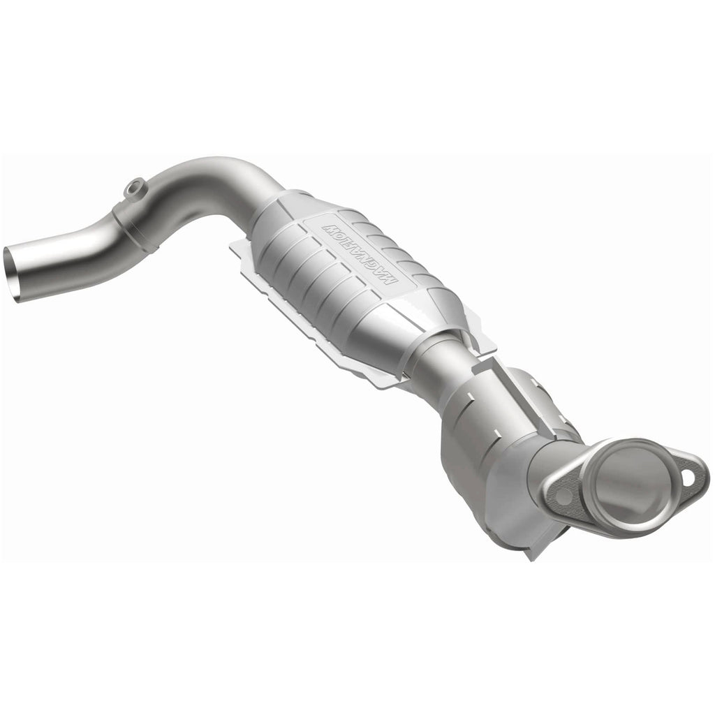 MagnaFlow Exhaust Products 49429 OEM Grade Direct-Fit Catalytic Converter for Select Ford E-150, Ford E-150 Club Wagon, Ford E-150 Econoline, Ford E-150 Econoline Club Wagon, Ford E-250, Ford E-250 Econoline