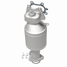 Load image into Gallery viewer, MagnaFlow Exhaust Products 5631998 California CARB Manifold Catalytic Converter for Select Honda Accord