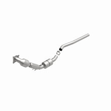 Load image into Gallery viewer, MagnaFlow Exhaust Products 51361 OEM Grade Direct-Fit Catalytic Converter for Select Volkswagen Passat