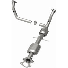 Load image into Gallery viewer, MagnaFlow Exhaust Products 447242 California CARB Direct-Fit Catalytic Converter for Select Chevrolet S10, GMC Sonoma, Isuzu Hombre