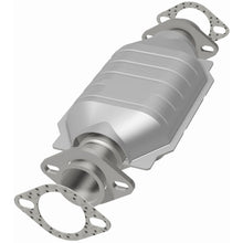 Load image into Gallery viewer, MagnaFlow Exhaust Products 3391693 California CARB Direct-Fit Catalytic Converter for Select Mazda B2200, Mazda B2600, Mazda MPV
