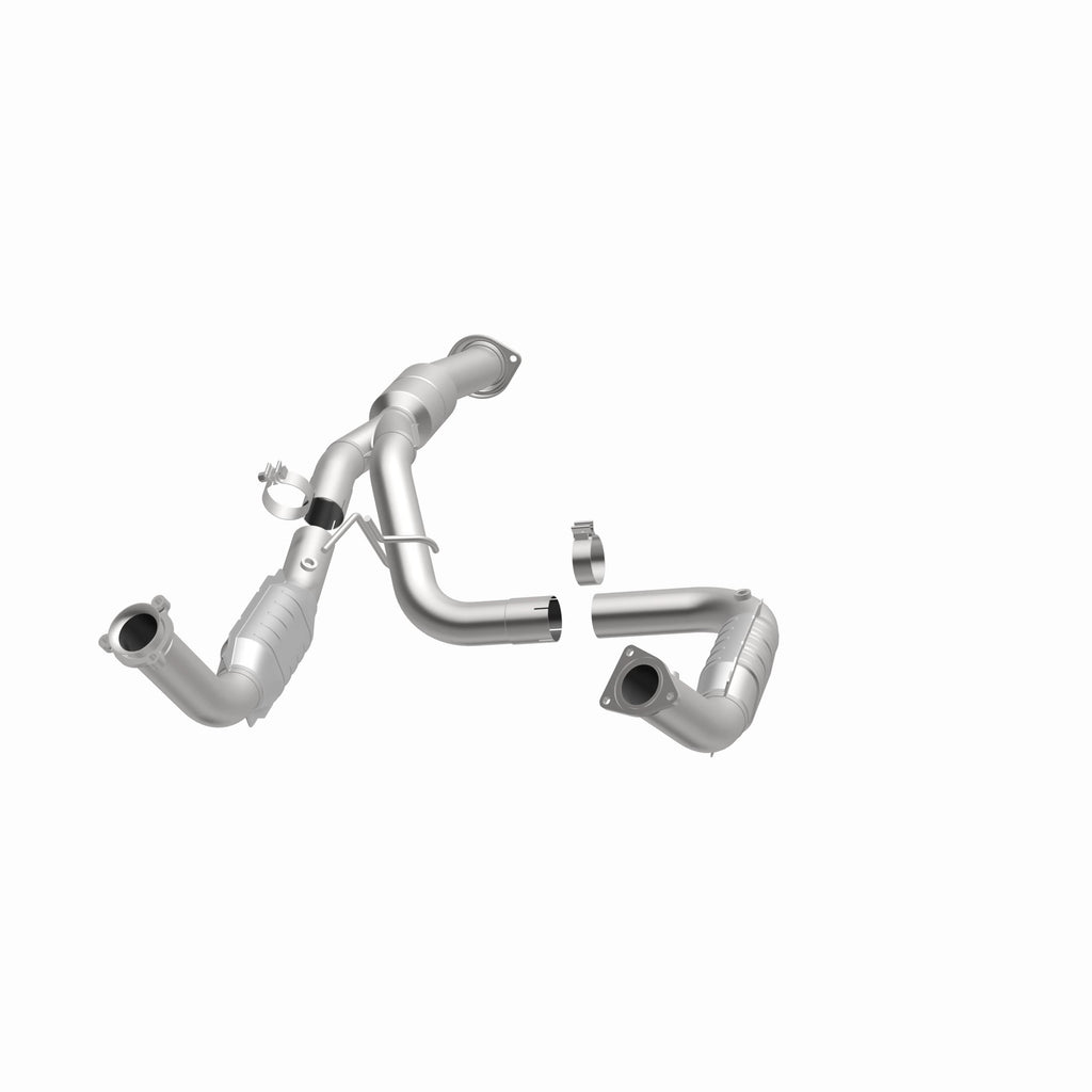 MagnaFlow Exhaust Products 51812 OEM Grade Direct-Fit Catalytic Converter for Select Chevrolet Silverado HD, Chevrolet Silverado HD, GMC Sierra HD, GMC Sierra HD