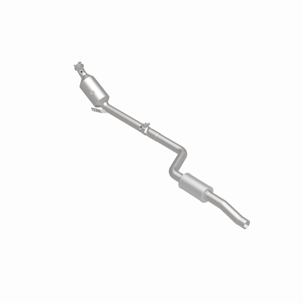 MagnaFlow Exhaust Products 21-498 OEM Grade Direct-Fit Catalytic Converter for Select Mercedes-Benz C300