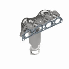 Load image into Gallery viewer, MagnaFlow Exhaust Products 51650 OEM Grade Manifold Catalytic Converter for Select Hyundai Elantra, Hyundai Tiburon, Kia Soul, Kia Spectra, Kia Spectra5