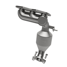 Load image into Gallery viewer, MagnaFlow Exhaust Products 51822 OEM Grade Manifold Catalytic Converter for Select Toyota Sienna