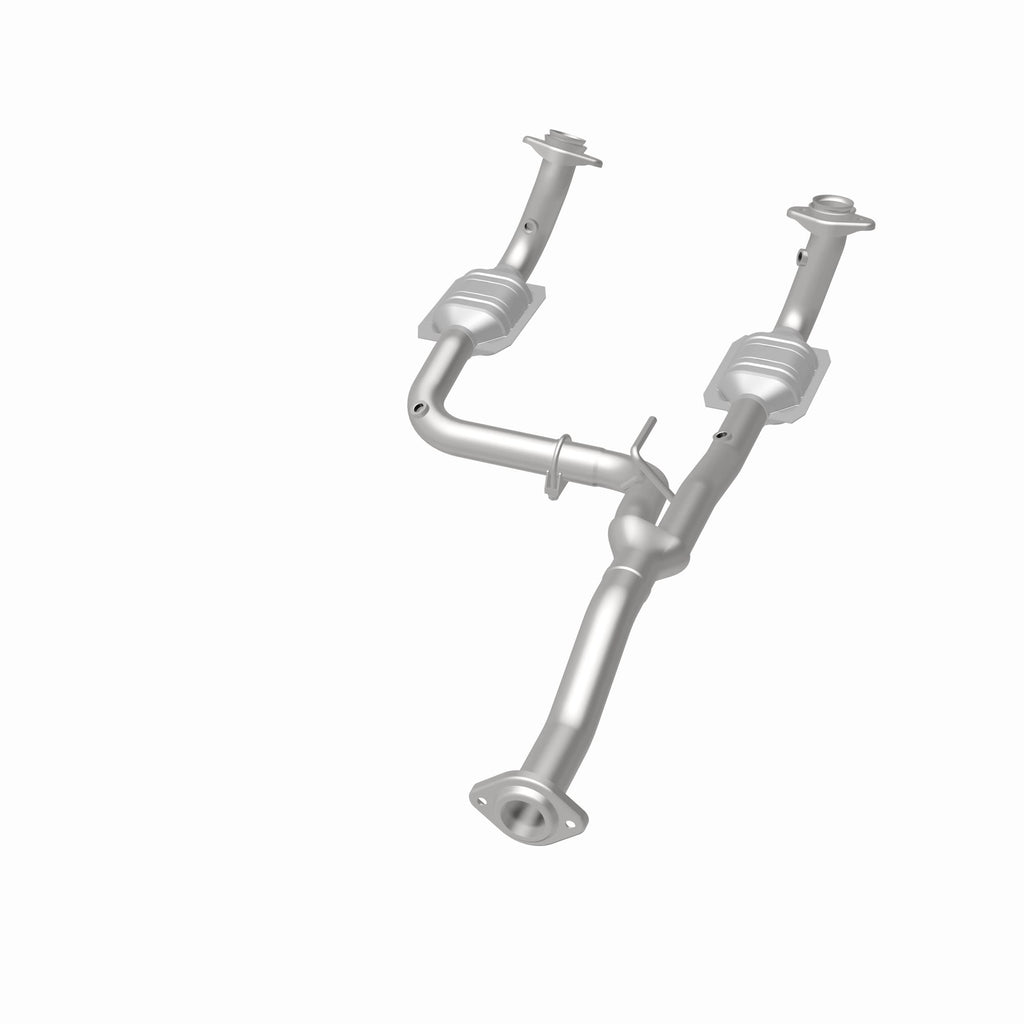 MagnaFlow Exhaust Products 23957 HM Grade Direct-Fit Catalytic Converter for Select Jeep Liberty