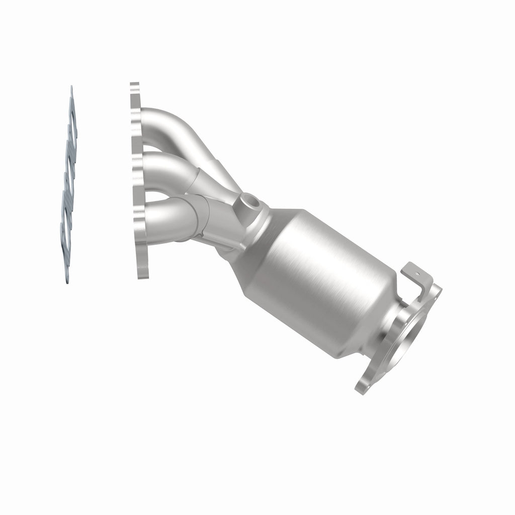 MagnaFlow Exhaust Products 52168 OEM Grade Manifold Catalytic Converter for Select Land Rover LR2