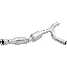 Load image into Gallery viewer, MagnaFlow Exhaust Products 51310 OEM Grade Direct-Fit Catalytic Converter for Select Ford E-150, Ford E-150 Club Wagon, Ford E-250
