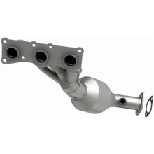 Load image into Gallery viewer, MagnaFlow Exhaust Products 49775 OEM Grade Manifold Catalytic Converter for Select BMW 525i, BMW 525xi, BMW 530i, BMW 530xi