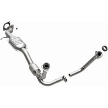 Load image into Gallery viewer, MagnaFlow Exhaust Products 24898 HM Grade Direct-Fit Catalytic Converter for Select Chevrolet Blazer
