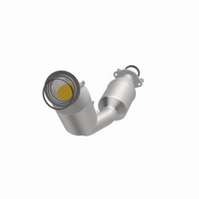 Load image into Gallery viewer, MagnaFlow Exhaust Products 280754 OEM Grade Direct-Fit Catalytic Converter for Select Toyota Sequoia, Toyota Tundra