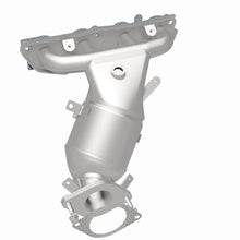 Load image into Gallery viewer, MagnaFlow Exhaust Products 290031 OEM Grade Manifold Catalytic Converter for Select Nissan Kicks, Nissan Versa