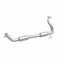 Load image into Gallery viewer, MagnaFlow Exhaust Products 5582571 California CARB Direct-Fit Catalytic Converter for Select Toyota Tundra