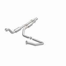 Load image into Gallery viewer, MagnaFlow Exhaust Products 5451358 California CARB Direct-Fit Catalytic Converter for Select Dodge Ram 2500, Dodge Ram