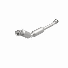 Load image into Gallery viewer, MagnaFlow Exhaust Products 551058 California CARB Direct-Fit Catalytic Converter for Select Ford Crown Victoria, Lincoln Town Car, Mercury Grand Marquis