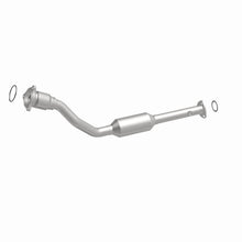 Load image into Gallery viewer, MagnaFlow Exhaust Products 4481201 California CARB Direct-Fit Catalytic Converter for Select Chevrolet Cavalier, Chevrolet Malibu, Oldsmobile Alero, Pontiac Grand Am, Pontiac Sunfire