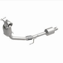 Load image into Gallery viewer, MagnaFlow Exhaust Products 280759 OEM Grade Direct-Fit Catalytic Converter for Select Volkswagen Jetta, Volkswagen Taos