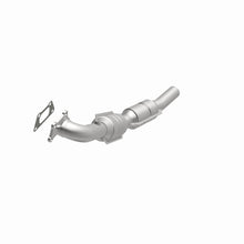 Load image into Gallery viewer, MagnaFlow Exhaust Products 551682 California CARB Direct-Fit Catalytic Converter for Select Chevrolet Camaro